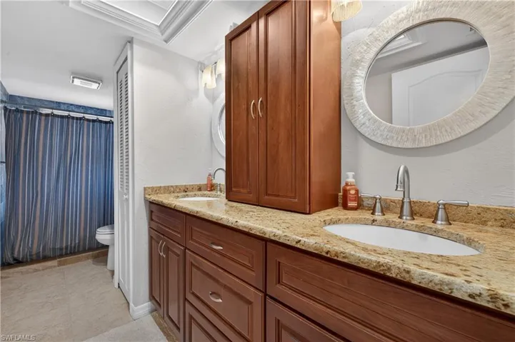 Upstairs guest bathroom