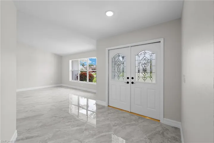 2218 SW 50th ST, CAPE CORAL FL 33914