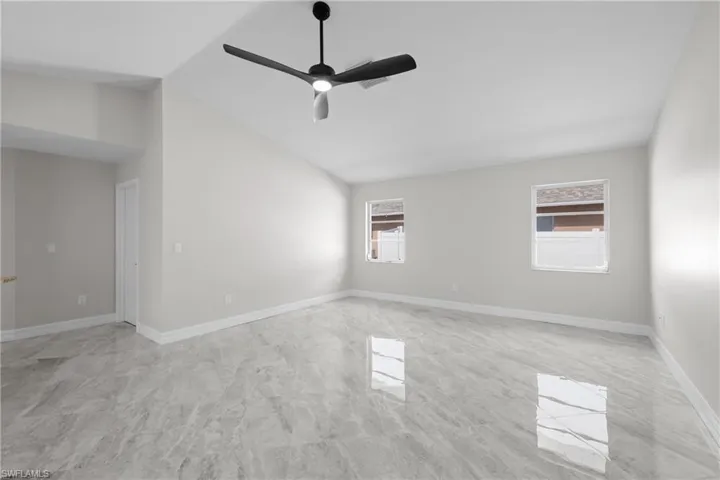 2218 SW 50th ST, CAPE CORAL FL 33914