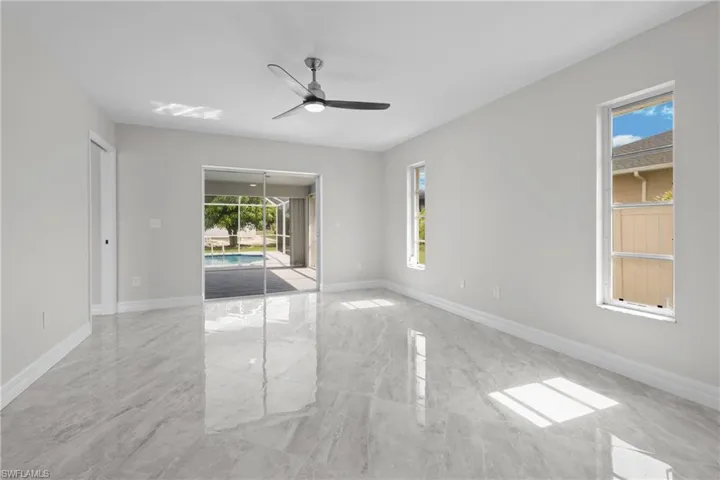 2218 SW 50th ST, CAPE CORAL FL 33914