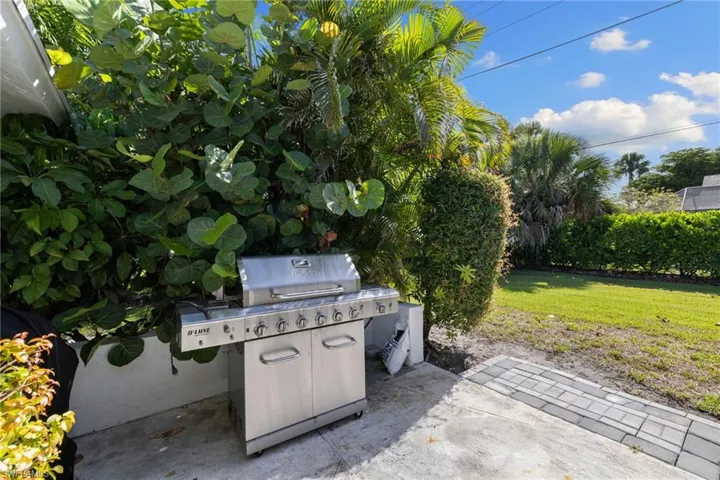 134 Palm River Blvd, Naples, Florida 34110