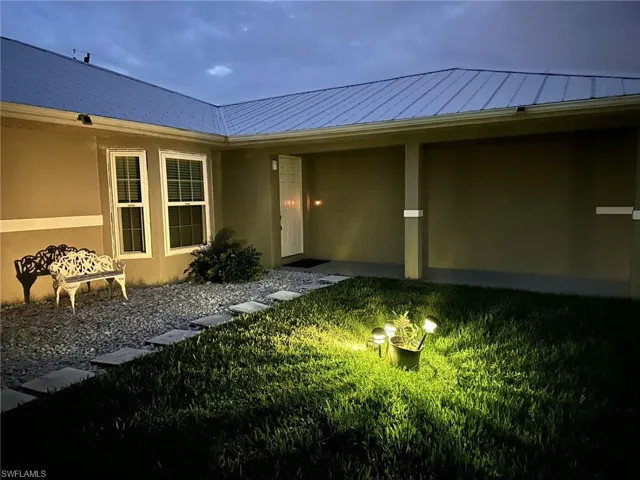2306 entry with solar lighting