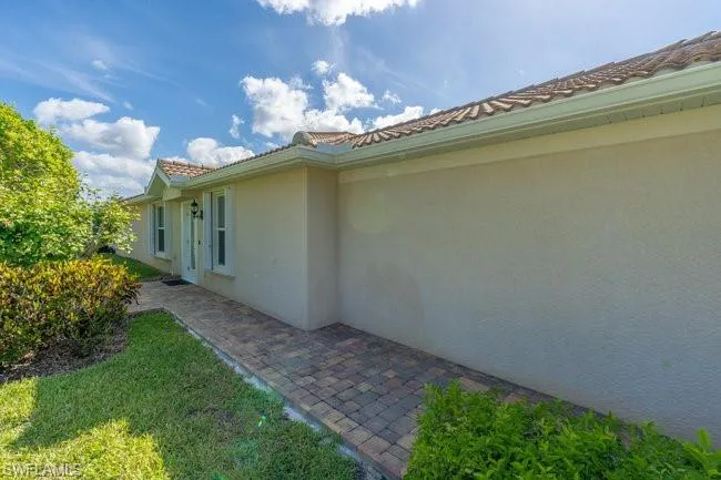 8671 Genova Ct, Naples Fl 34114