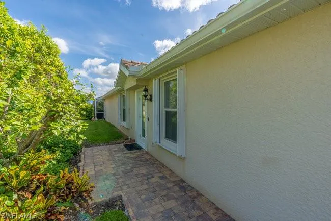 8671 Genova Ct, Naples Fl 34114