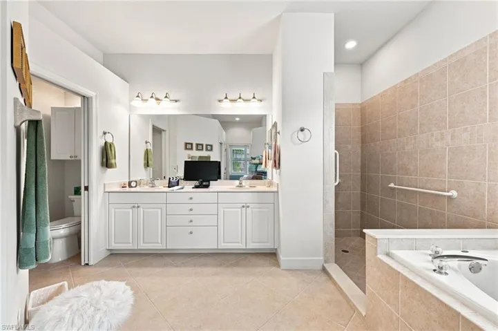 26443 Doverstone St, Bonita Springs, Florida 34135