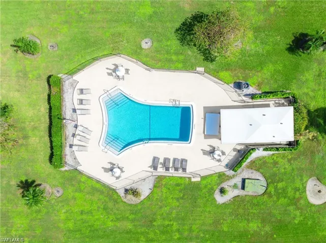 1400 Pompei Ln O-21, Naples, Florida 34103