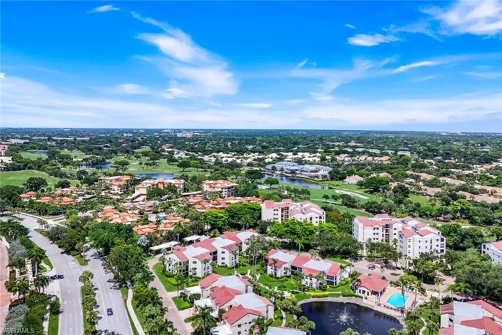 6520 Valen Way 104, Naples, Florida 34108