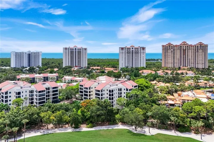 6520 Valen Way 104, Naples, Florida 34108