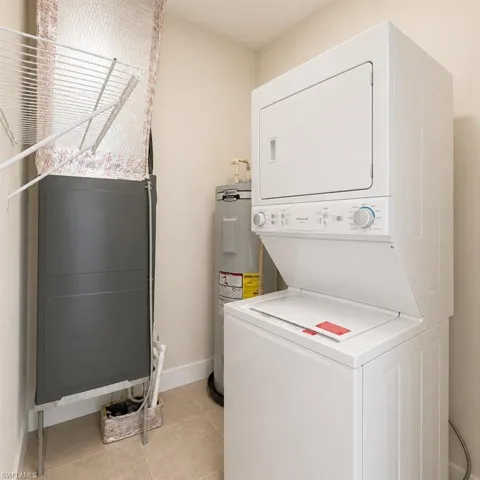 3409 Sw 8th Pl 105, Cape Coral, Florida 33914