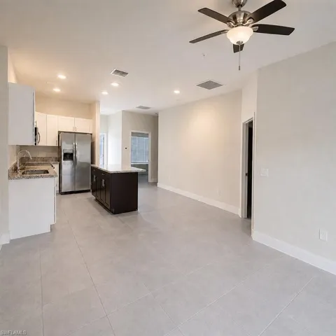 3409 Sw 8th Pl 105, Cape Coral, Florida 33914