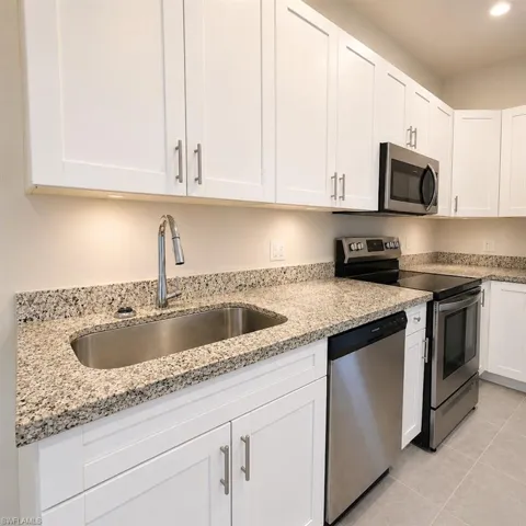 3409 Sw 8th Pl 105, Cape Coral, Florida 33914