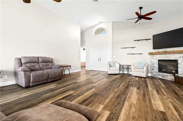 17521 Coconut Palm Ct, North Fort Myers, Florida 33917