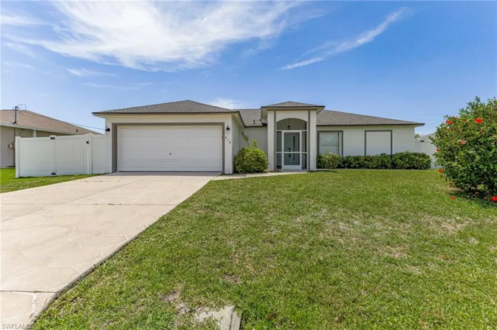 610 21st Ln, Cape Coral, Florida 33990
