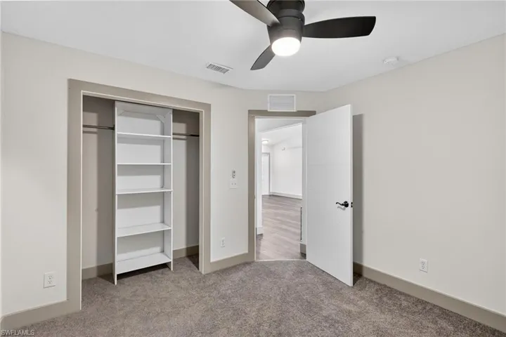 610 21st Ln, Cape Coral, Florida 33990