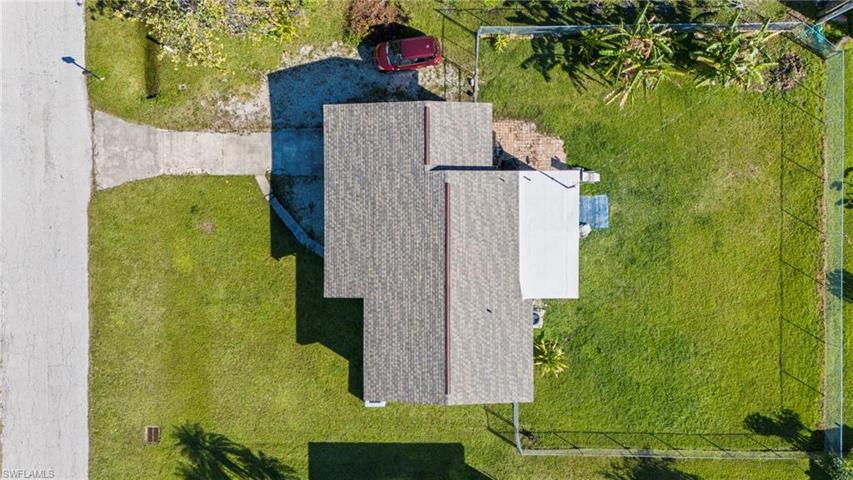 1392  Pine  AVE, North Fort Myers, FL 33917