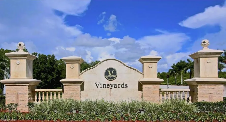 VINEYARDS ENTRANCE...