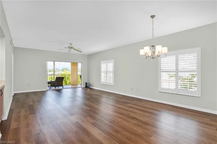 6045  Chardonnay  LN, Naples, FL 34119