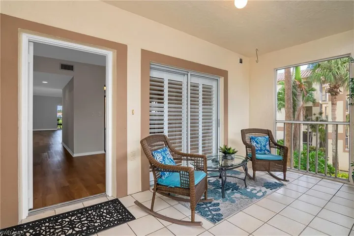 Front screened lanai...