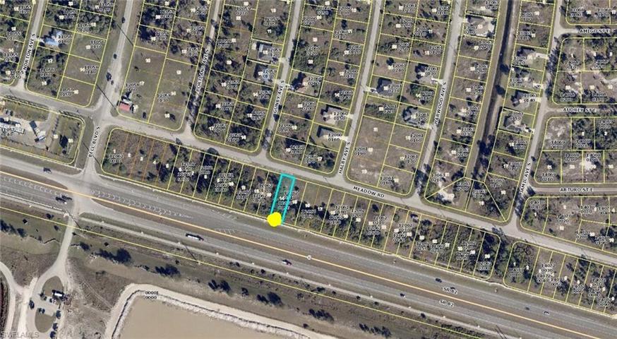 3026 Meadow RD, LEHIGH ACRES FL 33974