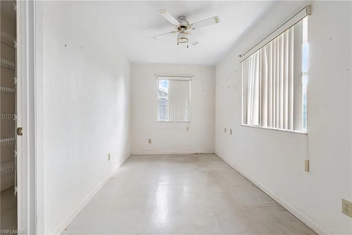 289  Ground Dove  CIR, Lehigh Acres, FL 33936