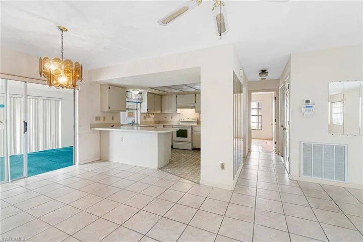 289  Ground Dove  CIR, Lehigh Acres, FL 33936