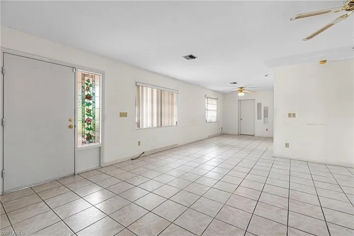289  Ground Dove  CIR, Lehigh Acres, FL 33936