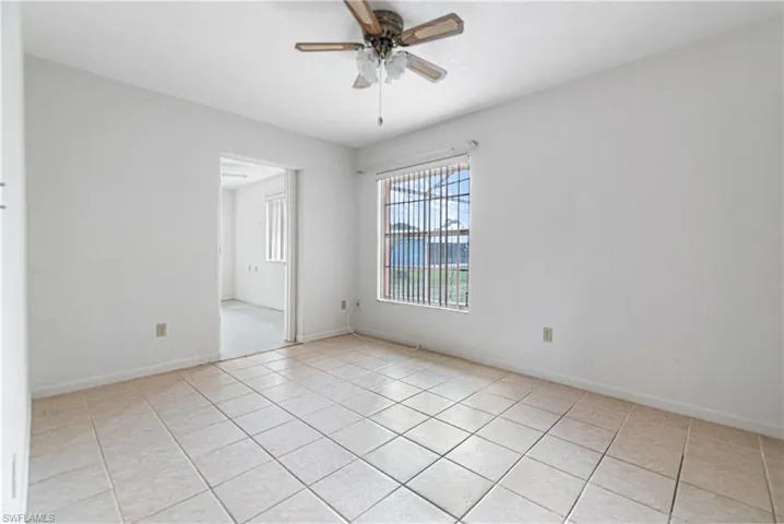 289  Ground Dove  CIR, Lehigh Acres, FL 33936