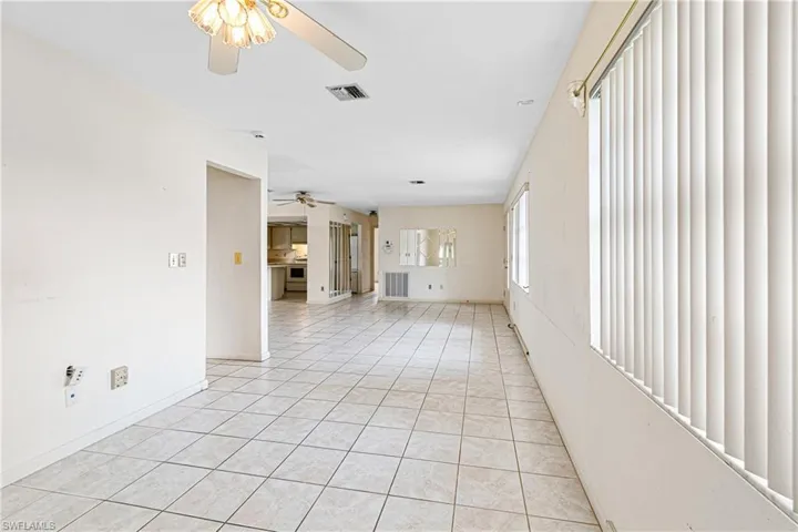 289  Ground Dove  CIR, Lehigh Acres, FL 33936