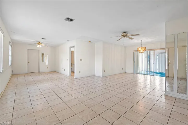 289  Ground Dove  CIR, Lehigh Acres, FL 33936