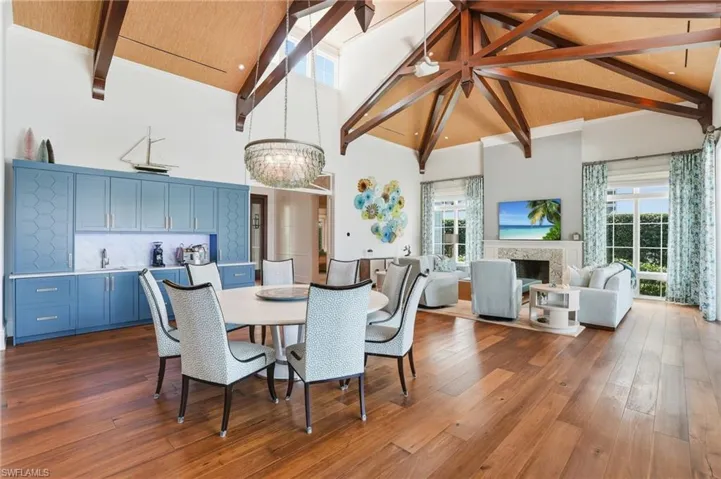 1870 4th St S, Naples, Florida 34102