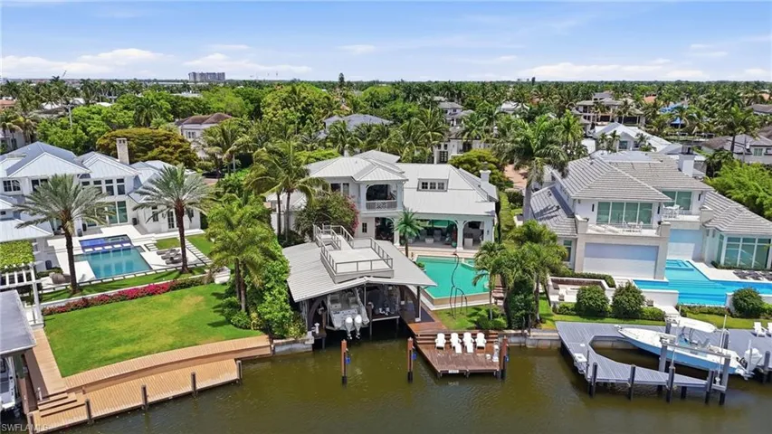 1870 4th St S, Naples, Florida 34102
