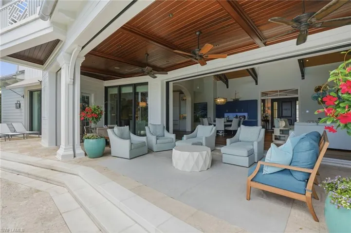 1870 4th St S, Naples, Florida 34102