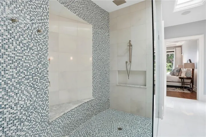 1870 4th St S, Naples, Florida 34102