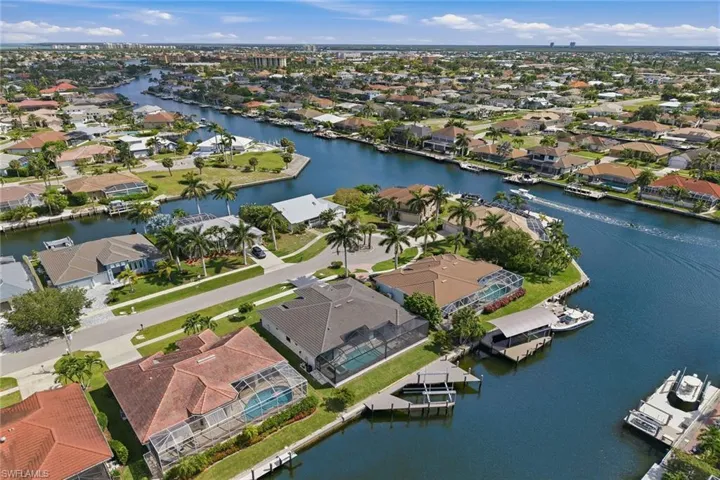 931 Ivory Ct, Marco Island, Florida 34145
