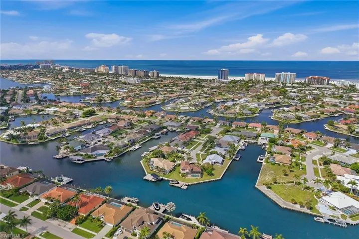 931 Ivory Ct, Marco Island, Florida 34145