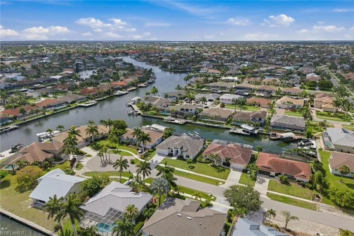 931 Ivory Ct, Marco Island, Florida 34145