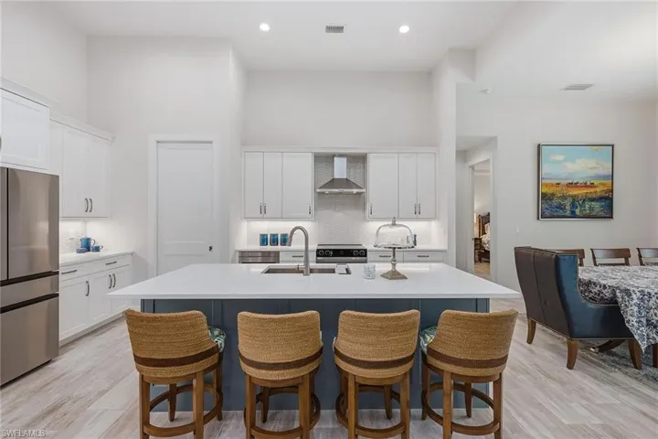 931 Ivory Ct, Marco Island, Florida 34145