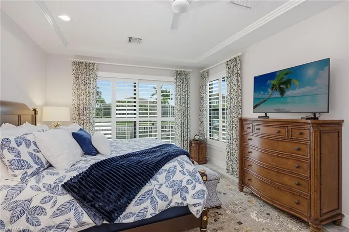 931 Ivory Ct, Marco Island, Florida 34145