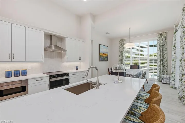 931 Ivory Ct, Marco Island, Florida 34145