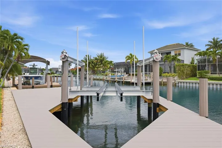 931 Ivory Ct, Marco Island, Florida 34145