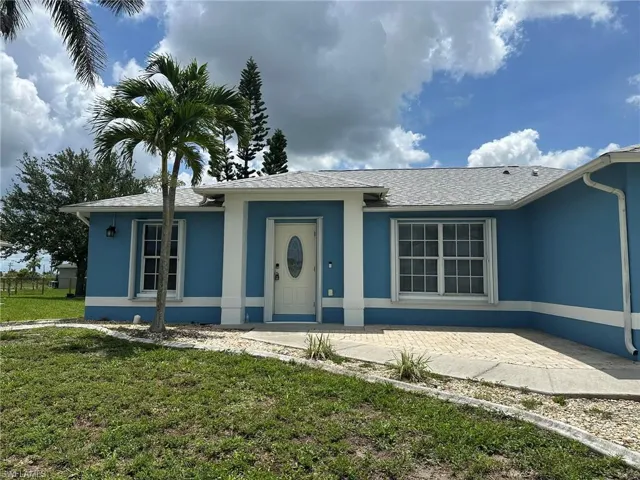2231 Nw 7th Pl, Cape Coral, Florida 33993