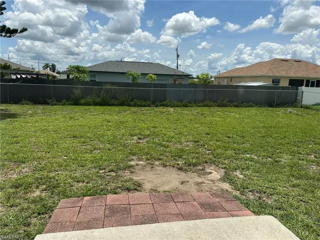 2231 Nw 7th Pl, Cape Coral, Florida 33993