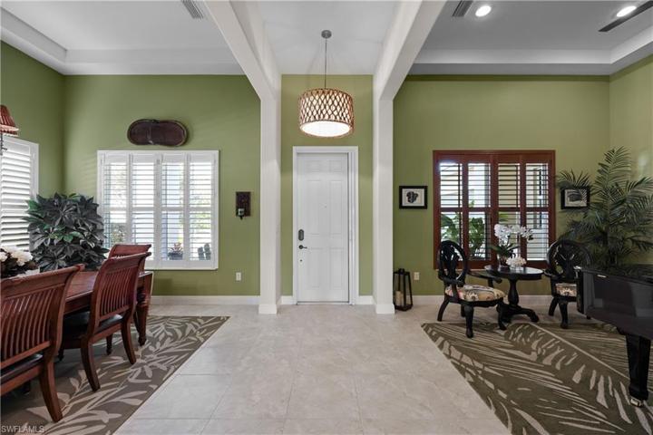 Dining and Flex Room at Entry