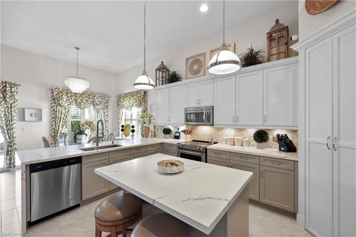 5274  Ferrari  AVE, Ave Maria, FL 34142