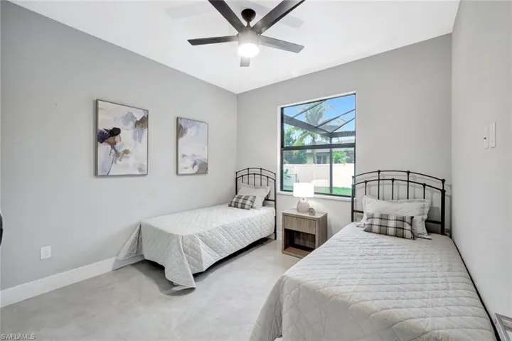 2702 SW 21st  PL, Cape Coral, FL 33914
