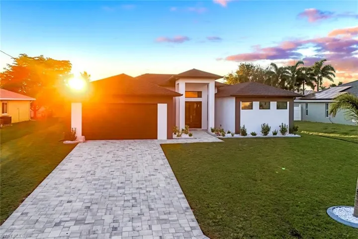 2702 SW 21st  PL, Cape Coral, FL 33914