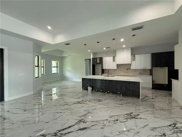 1521  Desoto S BLVD, Naples, FL 34117