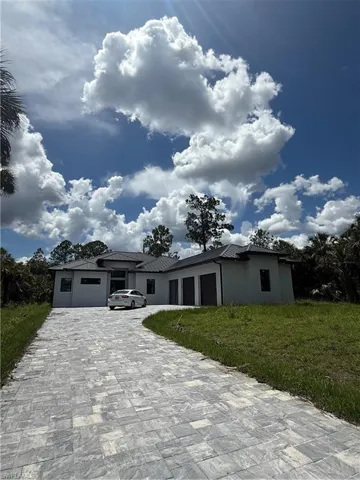 1521  Desoto S BLVD, Naples, FL 34117