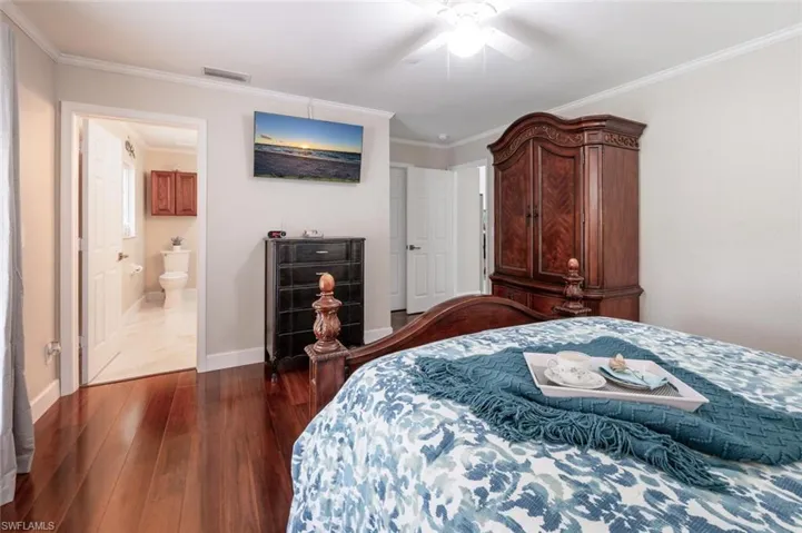 5831  Dogwood  WAY, Naples, FL 34116
