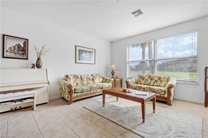 3364  Dandolo  CIR, Cape Coral, FL 33909